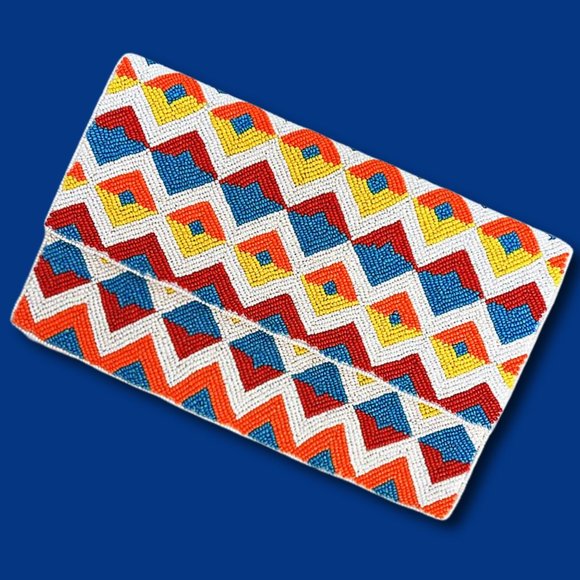 Geometric Design Seed Beaded Crossbody Chain Clutch Bag | Handbag | Colorful - Picture 5 of 6